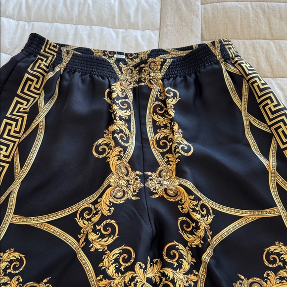 Versace Black and Gold Baroque Shorts - Picture 3 of 7